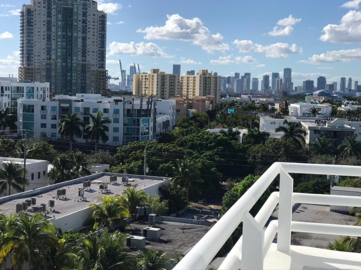 Dream Destinations At Ocean Place Miami Beach Exterior photo
